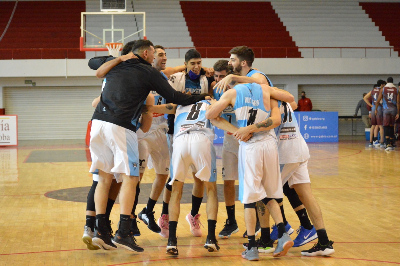 Con coraje, Echagüe buscó y ganó el pase al tercer juego de la serie